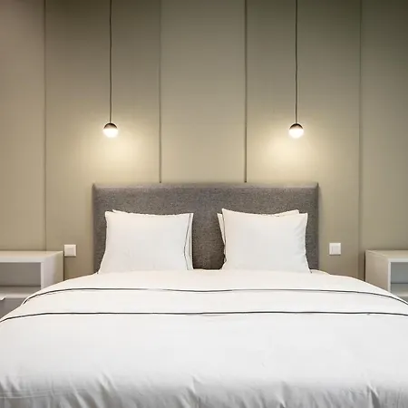 Grey Pearl Rooms Split Exterior photo